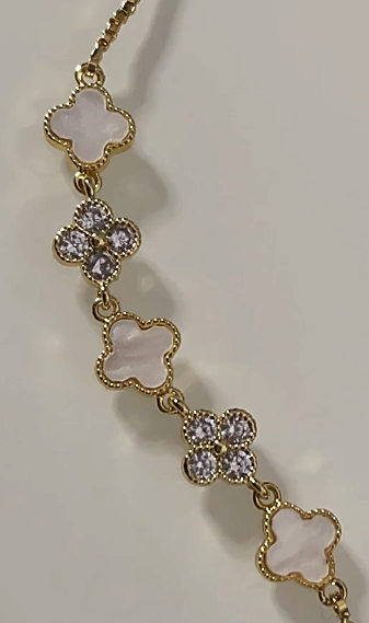 Gold plated Mini Clover Bracelet